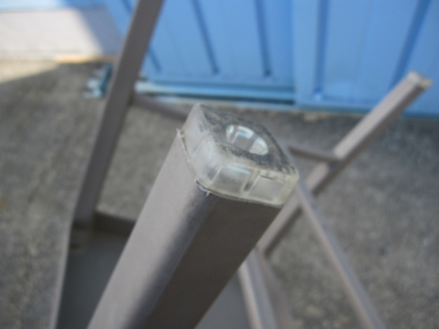 チェア　ポリプロピレン　ライトブラウン