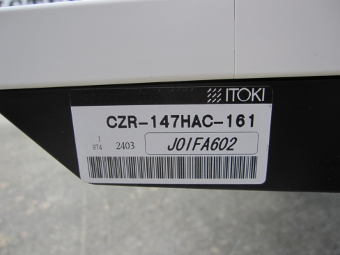 2024年製　イトーキ(ITOKI) CZRシリーズ 平デスク W1400×D700 木目ホワイト×ブラック | 高機能 事務机 パソコンデスク H720