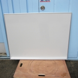 壁掛けホワイトボード W1200 罫線あり