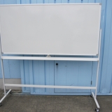 脚付両面ホワイトボード ホーロー 1900x1800