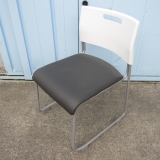 会議用チェア グレー スタッキングチェア 座面:ビニールレザー