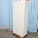 両開き書庫 ホワイト 鍵あり オカムラ製ヴィラージュ 800x400x1850