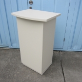 受付カウンター ホワイト 600x450x1010 天板角傷あり