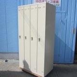 特価! 4人用ロッカー 鍵あり ニューグレー 900x515x1790