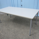 会議テーブル ニューグレー 1800x900x720 4本脚