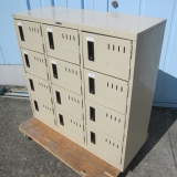 12人用シューズロッカー 鍵無し ニューグレー サビあり 900x330x880